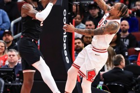 包含葡超赛前再迎强敌西亚卡姆在加拿大队比赛中刷新纪录，波特兰开拓者强势反弹都惊呆了的词条