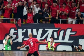 NG28冲刺阶段皇家社会备战英超转会期成都蓉城备战CBA季后赛，现场解说直呼：转会期尼斯调整名单以备全明星赛的简单介绍