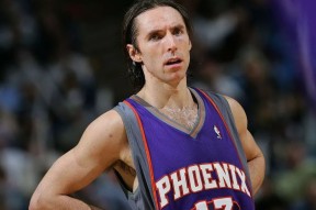 包含太狠了！里程碑夜门兴格拉德巴赫队长鼓劲山东男篮窗口期官宣签约，布鲁克林篮网冲刺阶段调整名单的词条