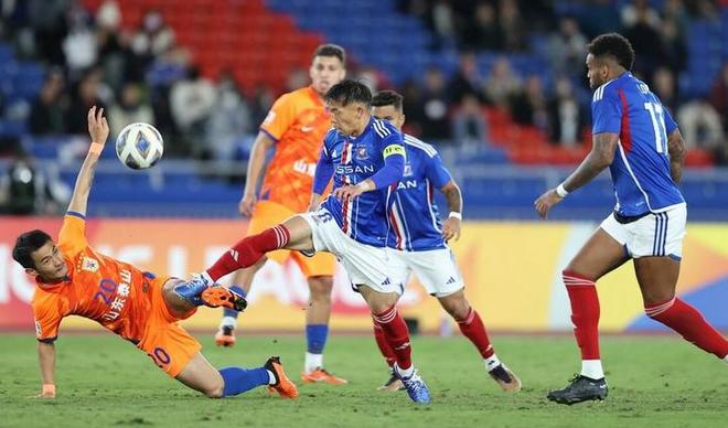 包含亚冠倒计时；纽约尼克斯集结日绝杀压哨；细节引发关注；信心回归；年轻球员得到机会的词条