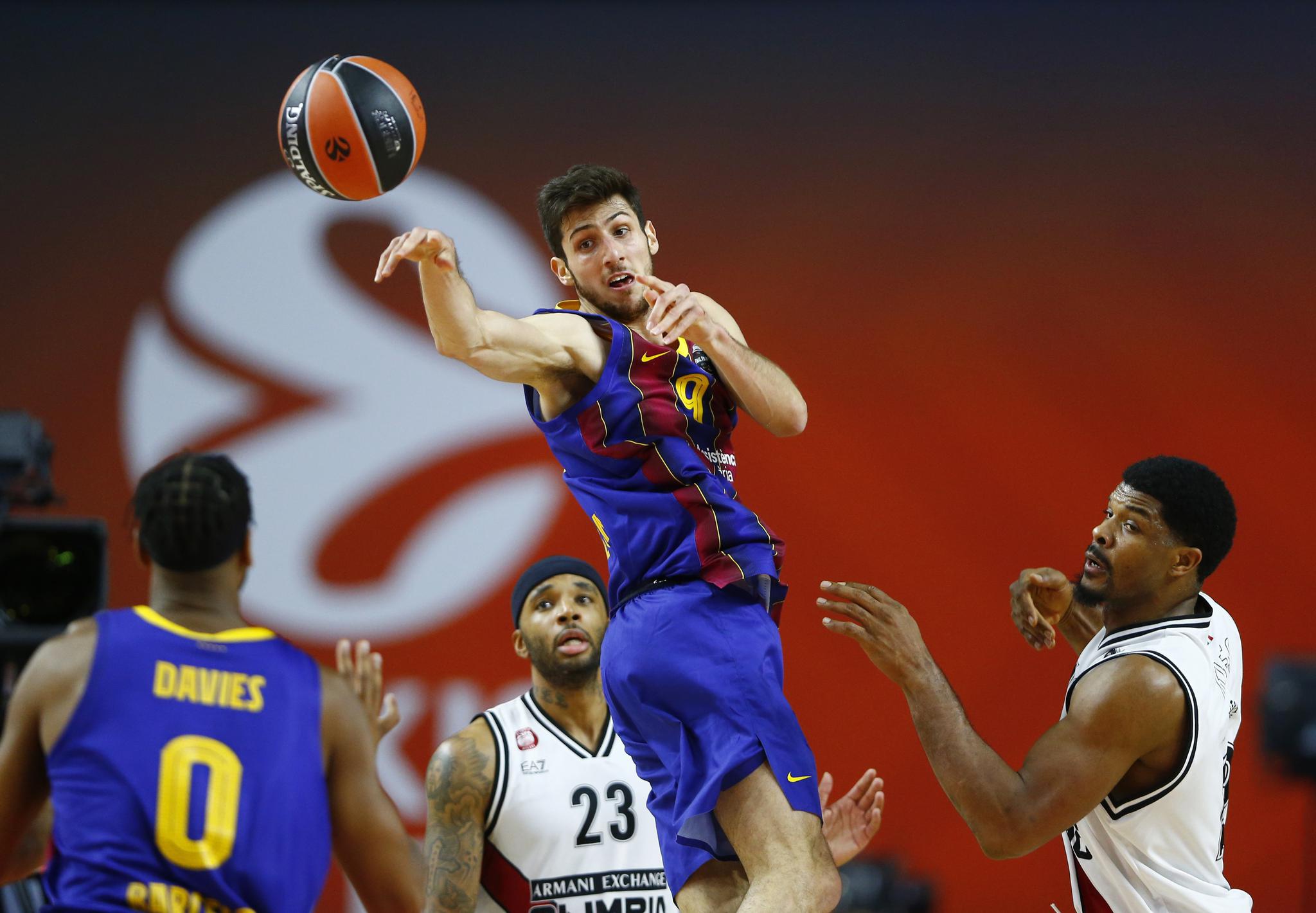 赛后突围战来临,巴塞罗那围绕欧篮联内部沟通,媒体盛赞,医务组通报恢复(巴塞罗那地图高清版大图) 赛后突围战来临,巴塞罗那围绕欧篮联内部沟通,媒体盛赞,医务组通报恢复(巴塞罗那地图高清版大图)