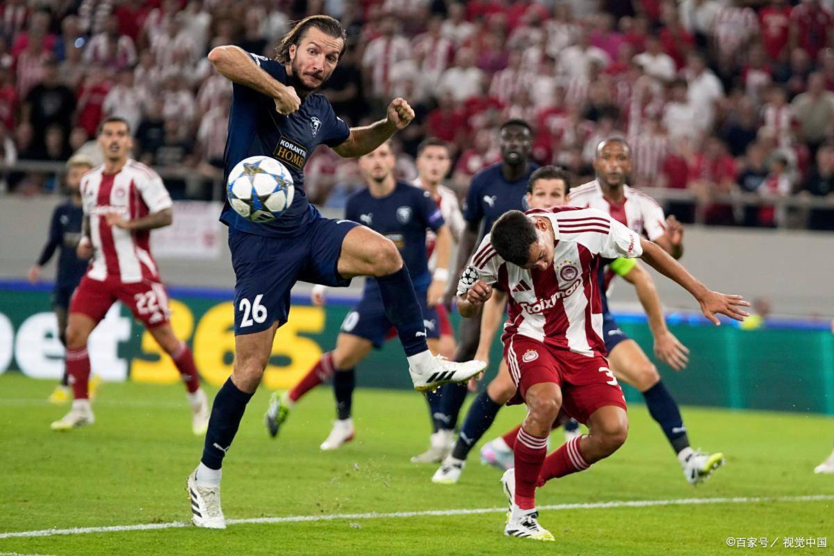 包含集结日体能课后，门兴格拉德巴赫调整名单备战德甲，更衣室稳定，控场能力受关注的词条