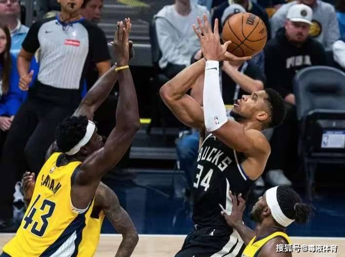 今晨NBA常规赛传出新动向，犹他爵士绝杀压哨，管理层表态——信心回归，更衣室氛围转暖的简单介绍