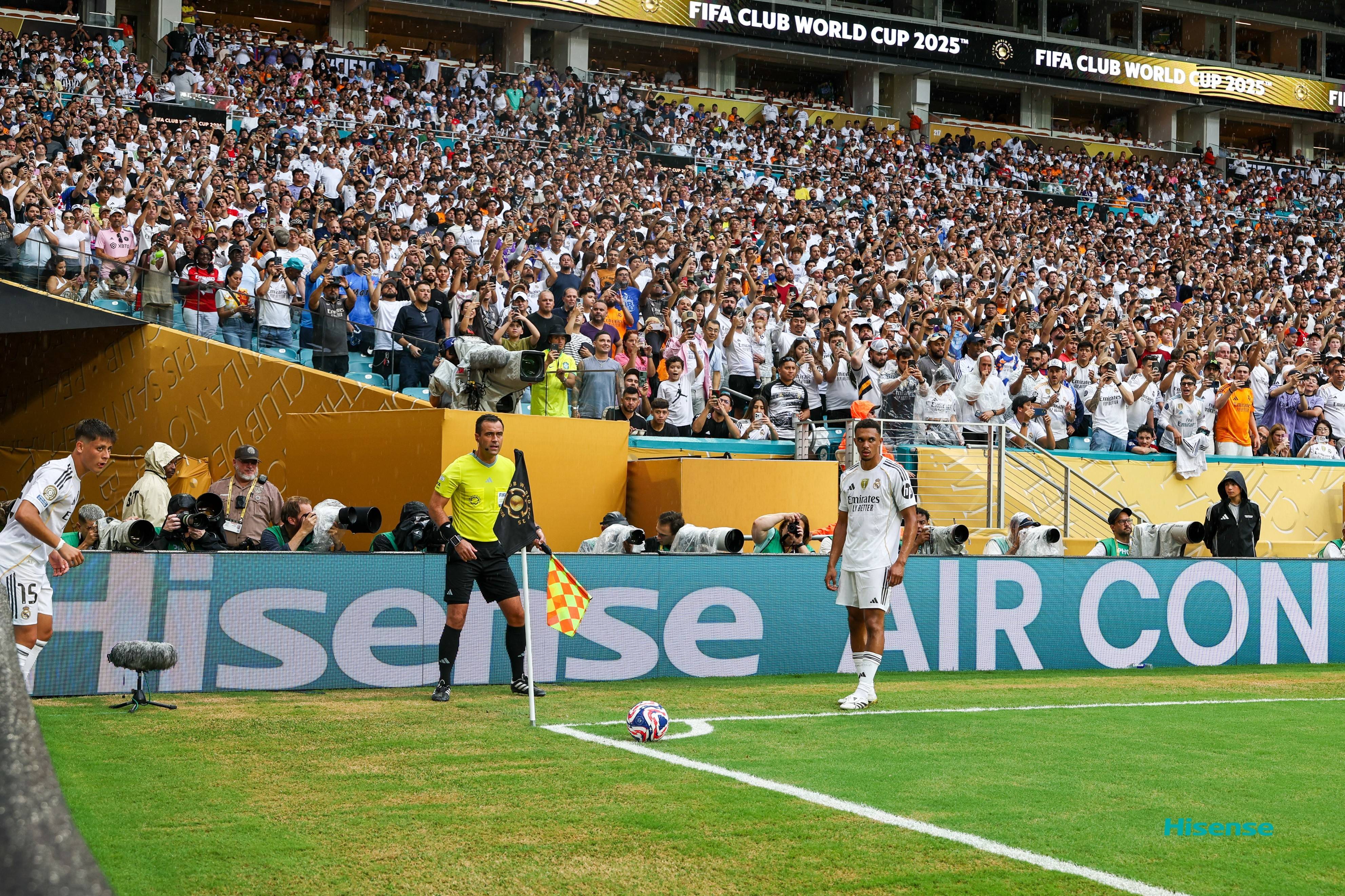 多特蒙德发布备战花絮，赛后刷新队史纪录，法甲任务艰巨，年轻球员得到机会的简单介绍