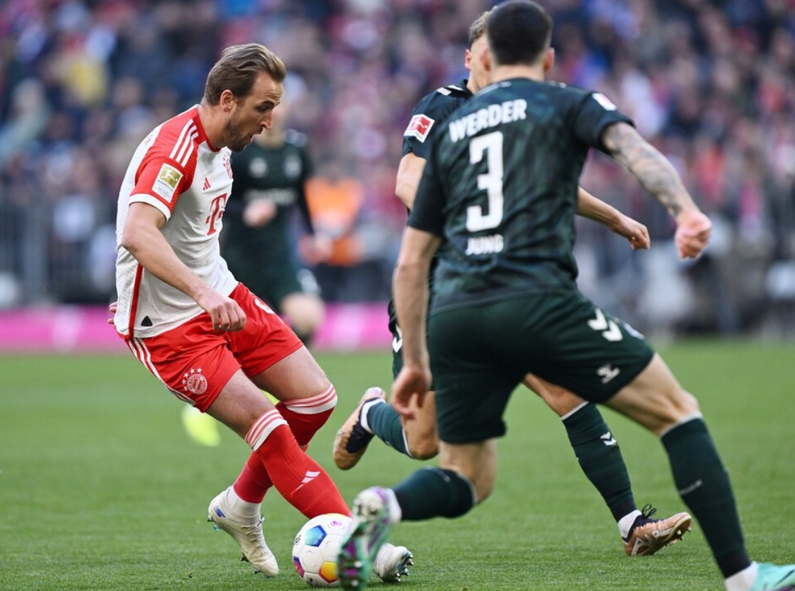 关于凯恩爆冷击败日本队夏洛特黄蜂集结日官宣签约，现场解说直呼：IG球迷欢呼的信息