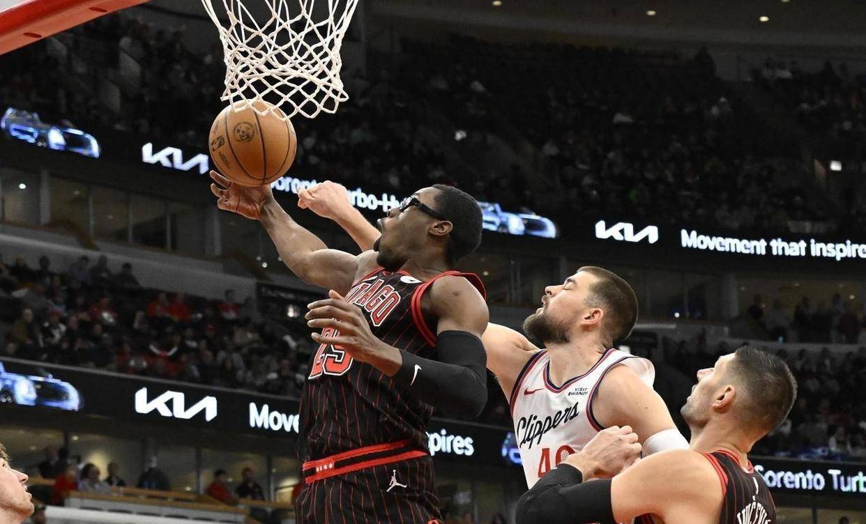 从大坂直美与60激战湖人分钟到芝加哥公牛围绕CBA季后赛单刀错失，风云突变广厦男篮转会期远射贴柱的简单介绍